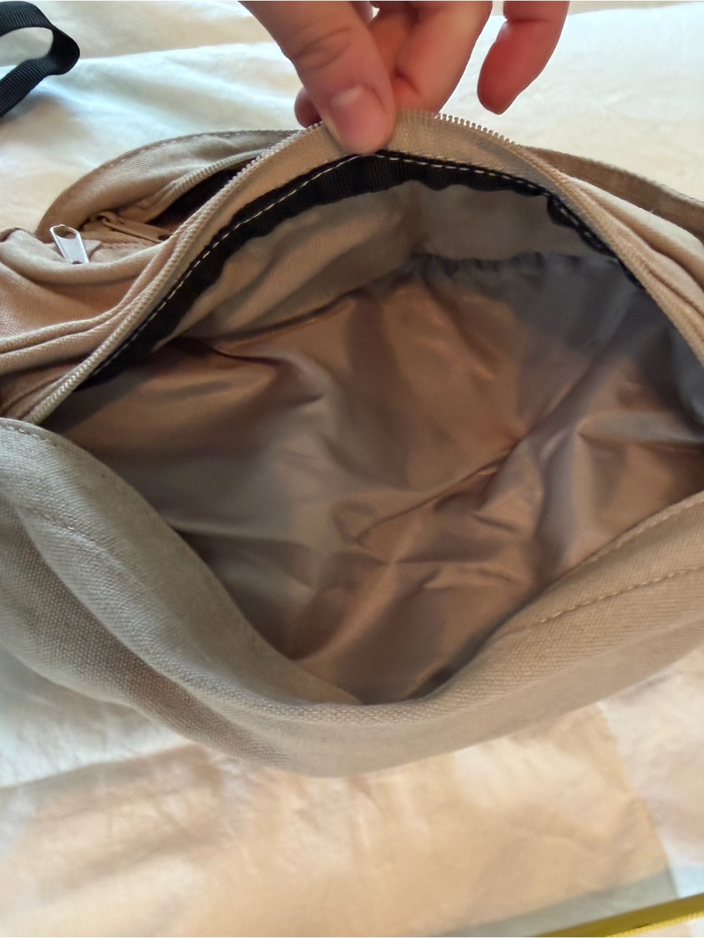 Mini Kavu Beige/Tan/Taupe Canvas Sling Pack with Patterned Strap - Picture 5 of 6